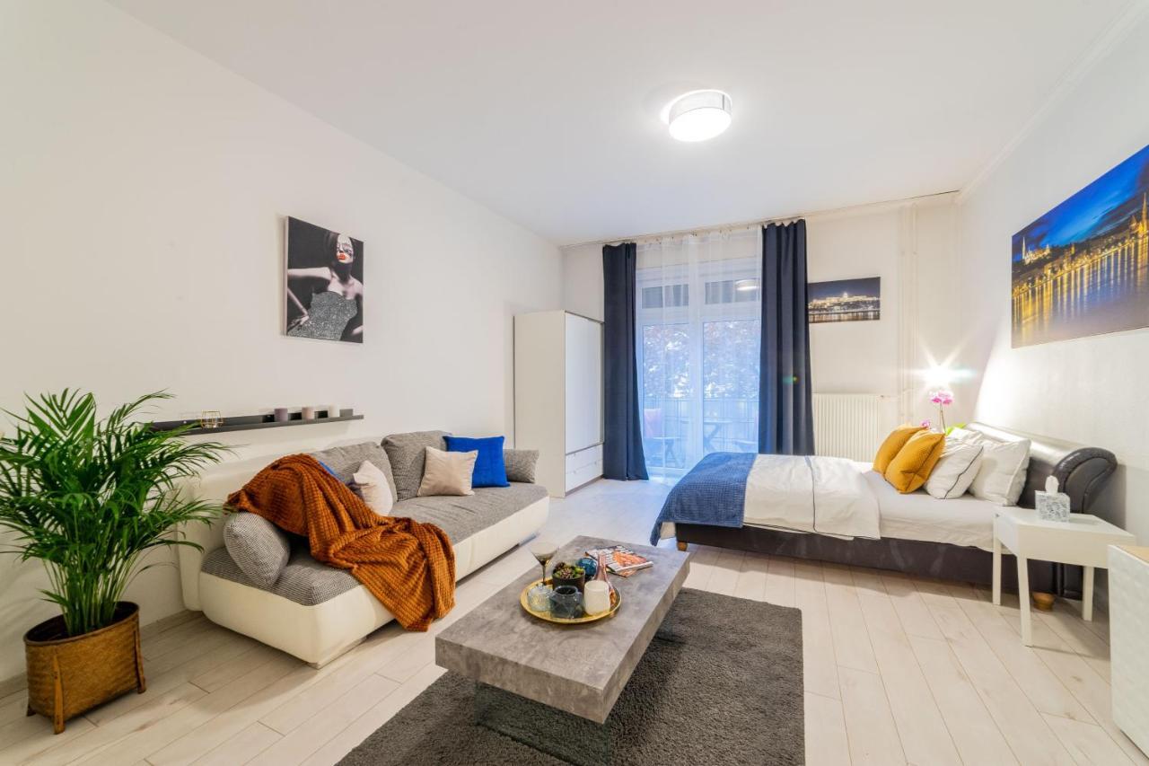 Del Mar Apartment 布达佩斯 外观 照片